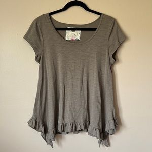 Cupio - Army green/gray t-shirt - L - Good Used Condition